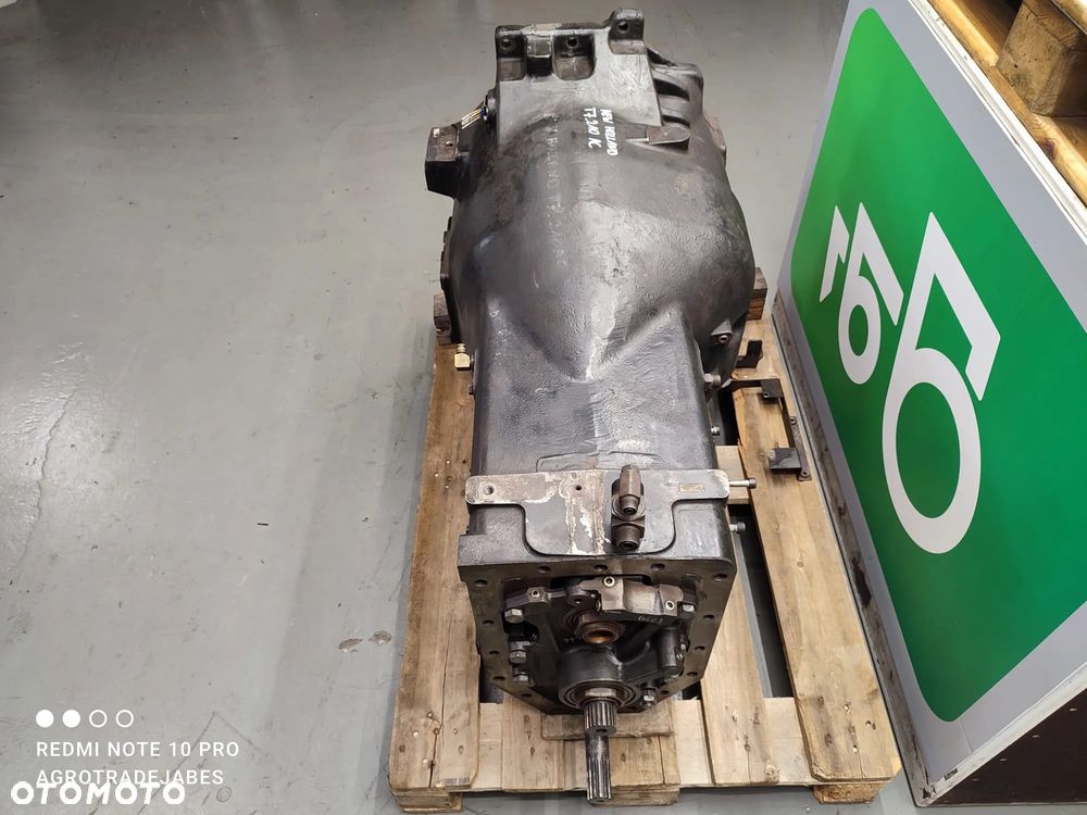 Przekładnia hydrostatyczna Pompa Rexroth R902170519 New Holland T7.210 - 4