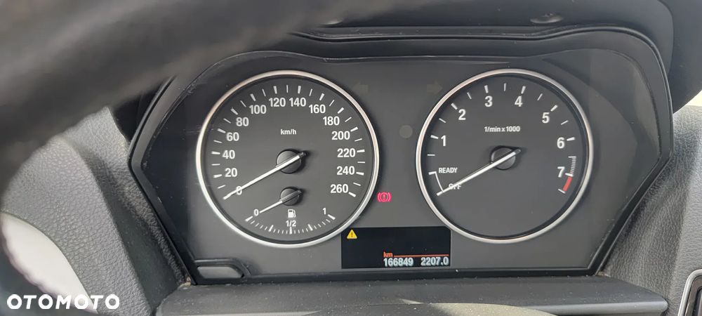 BMW Seria 1 114i - 5