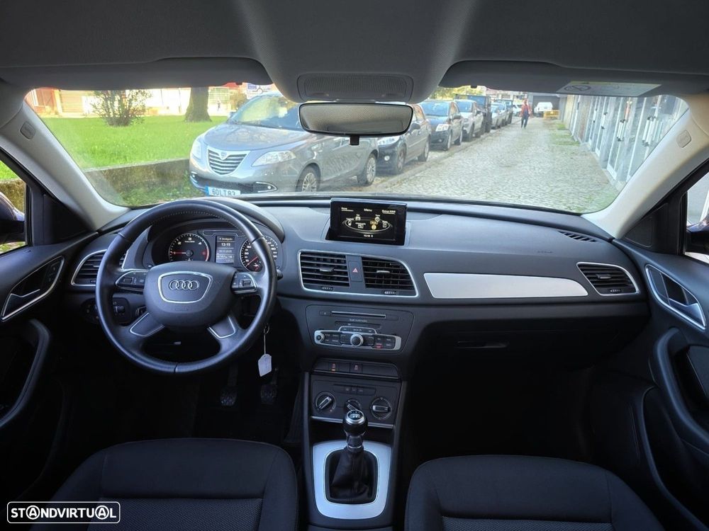 Audi Q3 2.0 TDI Design - 5