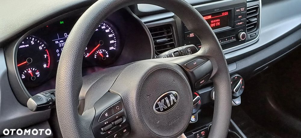 Kia Rio 1.2 M - 17