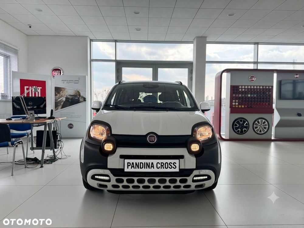 Fiat Panda 1.0 Hybrid Cross - 2