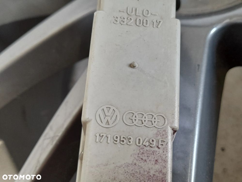 Lampa kierunkowskazu przód Volkswagen Golf 2 171953049F - 7