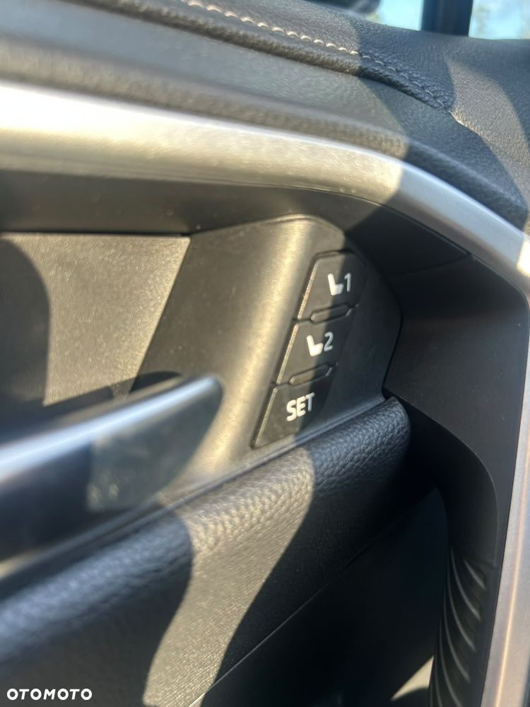 Toyota RAV4 2.5 Hybrid Executive 4x2 - 30