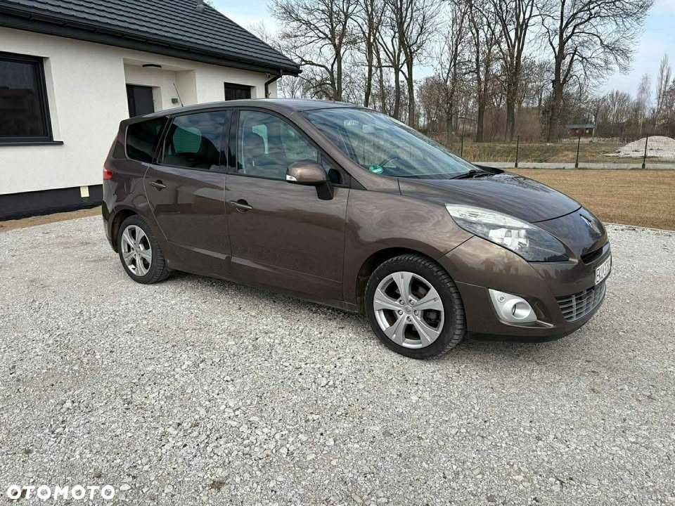 Renault Scenic - 1