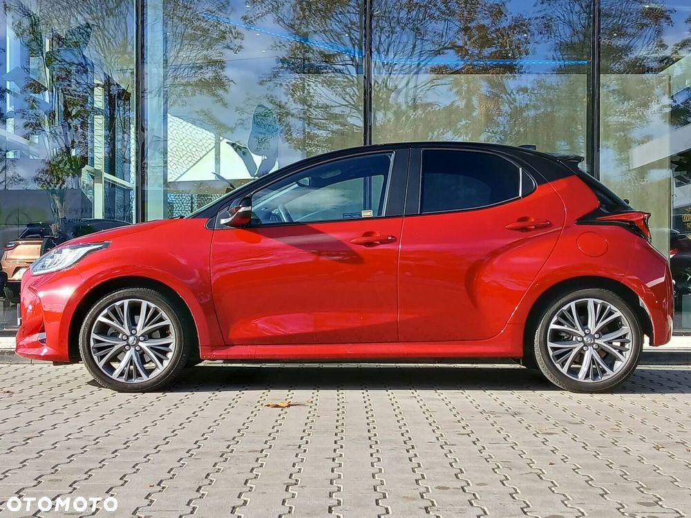 Toyota Yaris Hybrid 1.5 Executive - 3