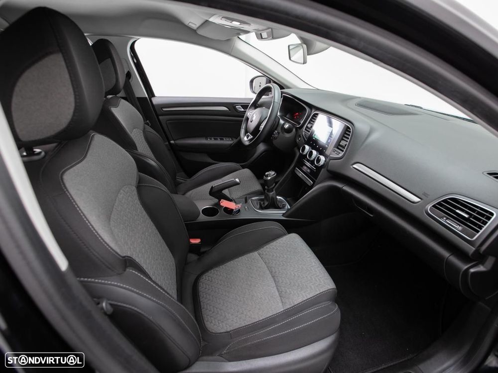 Renault Mégane 1.5 Blue dCi Limited - 9