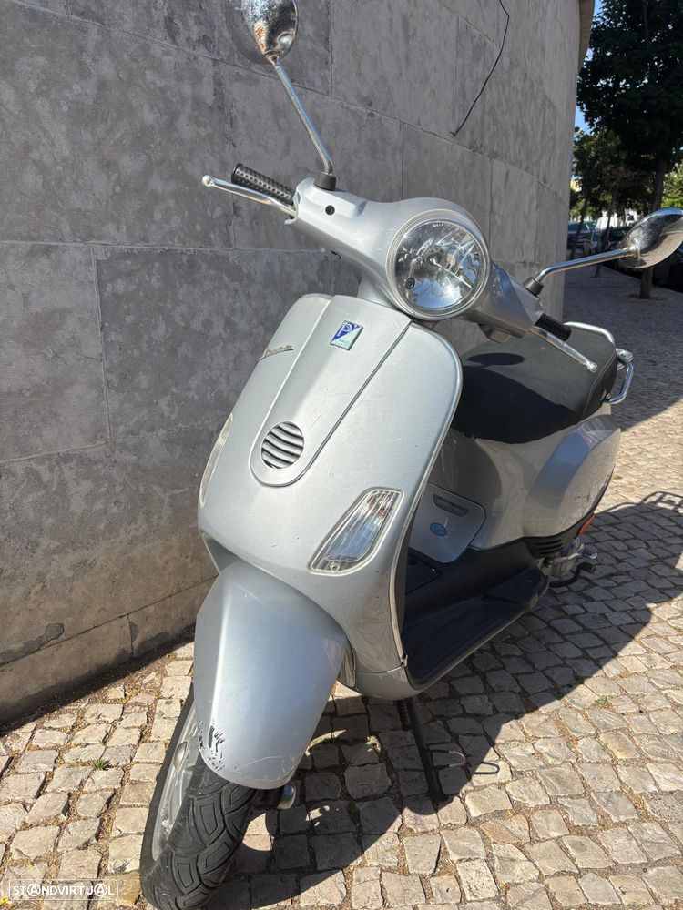 Piaggio Vespa - 3