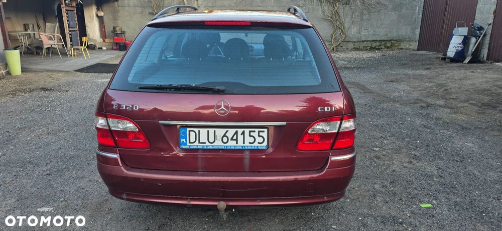 Mercedes-Benz Klasa E 320 CDI T Avantgarde - 14