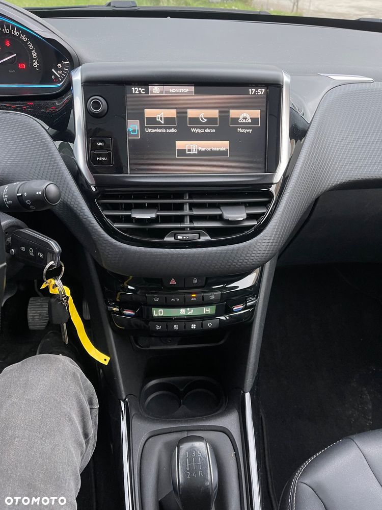Peugeot 2008 PureTech 110 Stop&Start Active - 22