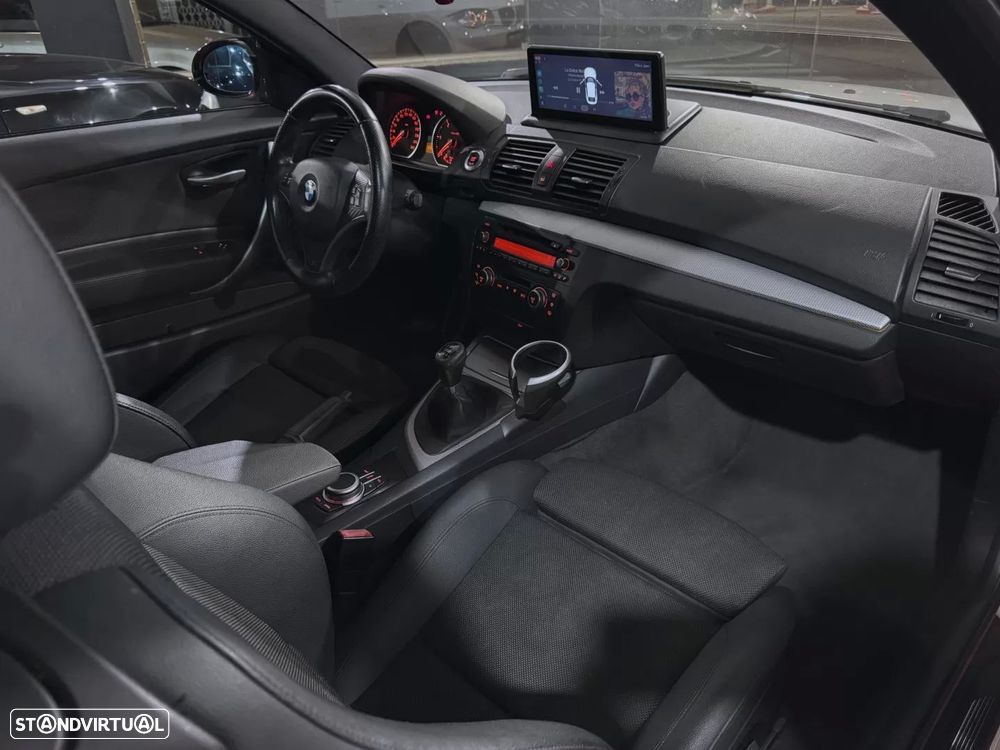 BMW 120 d — fotografia 11