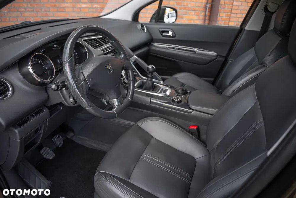 Peugeot 3008 1.6 Premium+ - 32