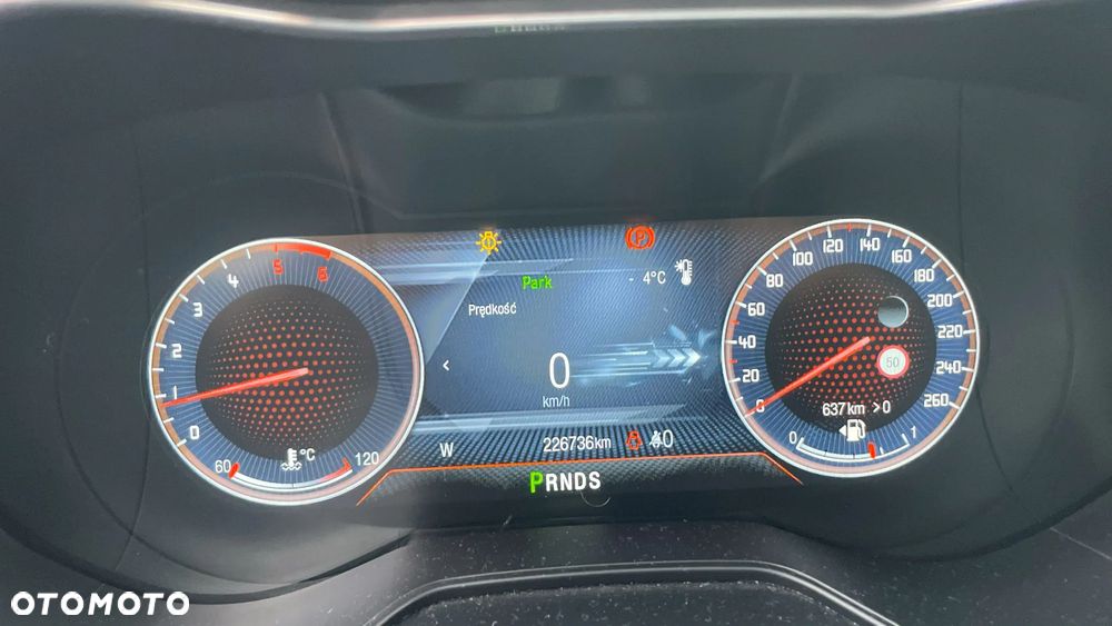 Ford Mondeo 2.0 TDCi Titanium PowerShift - 11