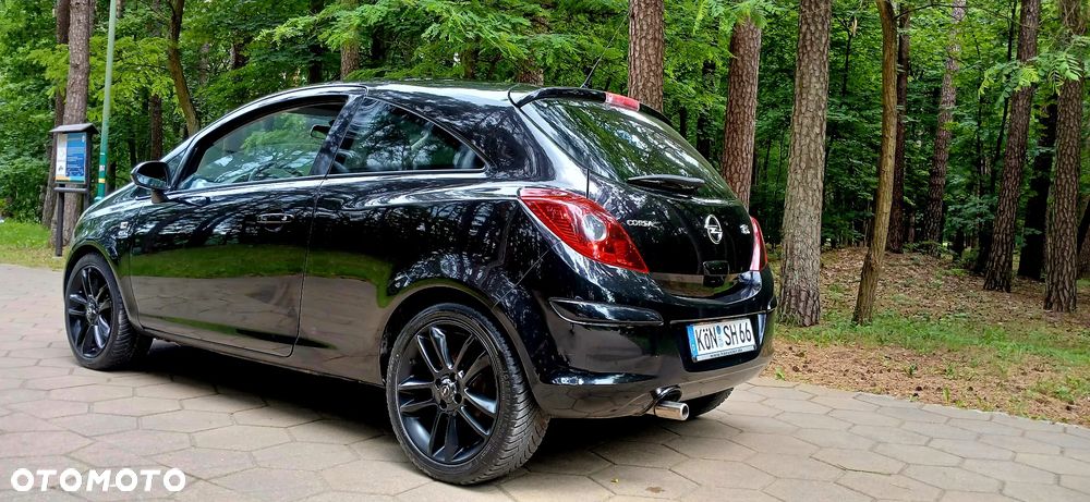 Opel Corsa 1.4 16V 150 Jahre - 3