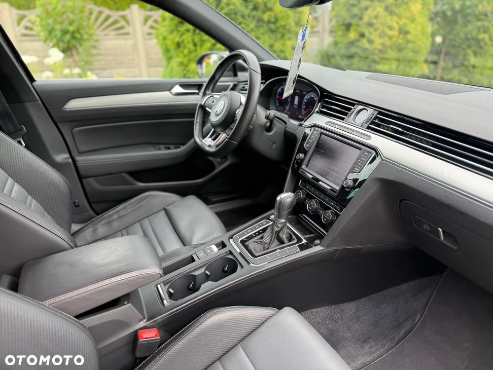 Volkswagen Passat 2.0 TDI SCR (BlueMotion Technology) DSG Highline - 20