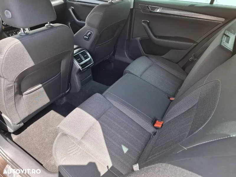 Skoda Superb 2.0 TSI DSG Style - 29