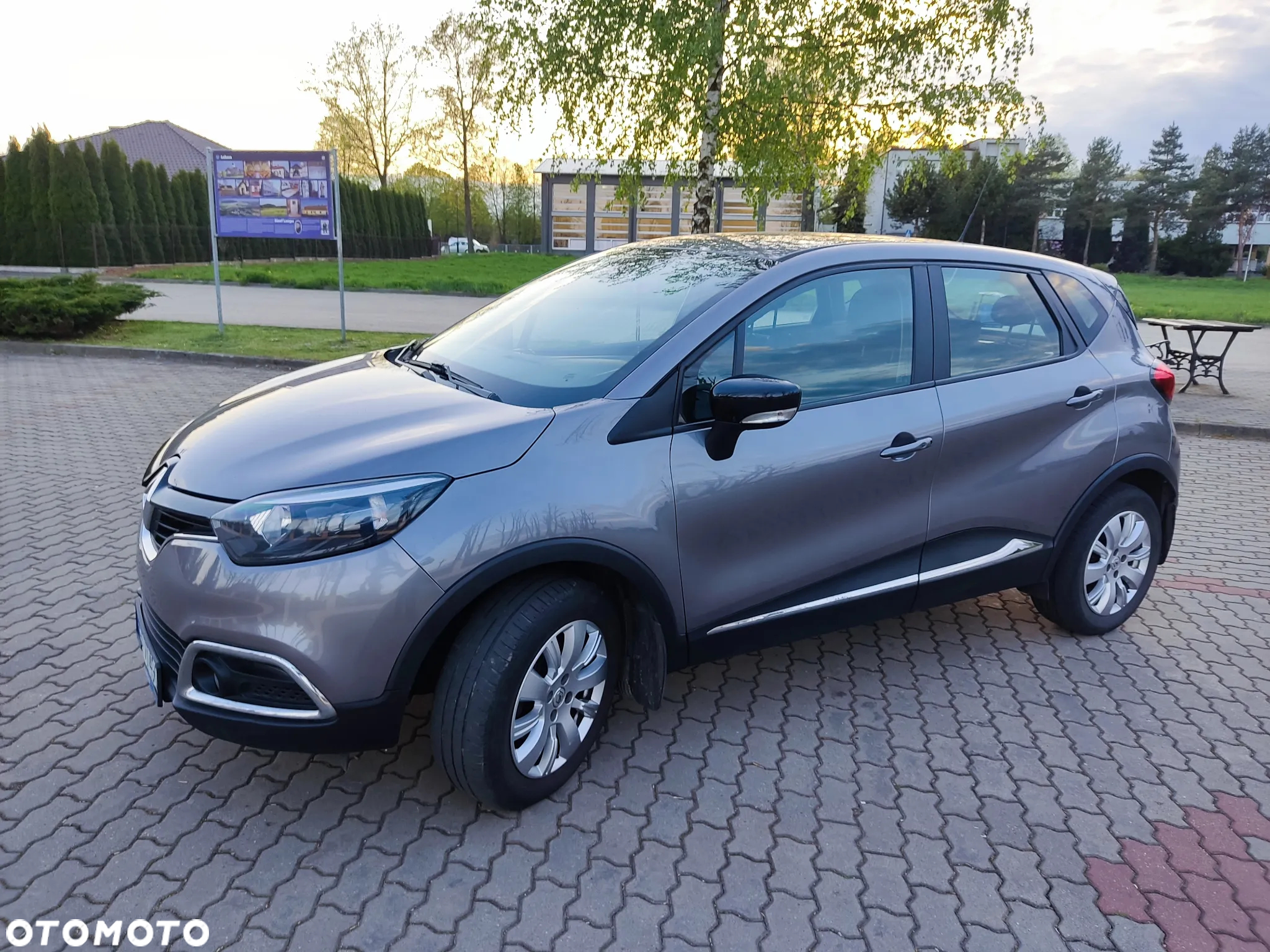 Renault Captur 1.5 dCi Intens - 12