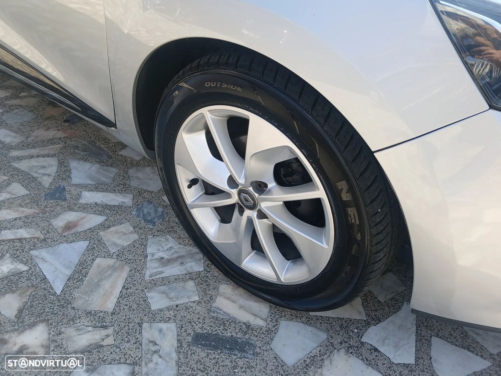 Renault Clio 1.5 dCi Limited - 11