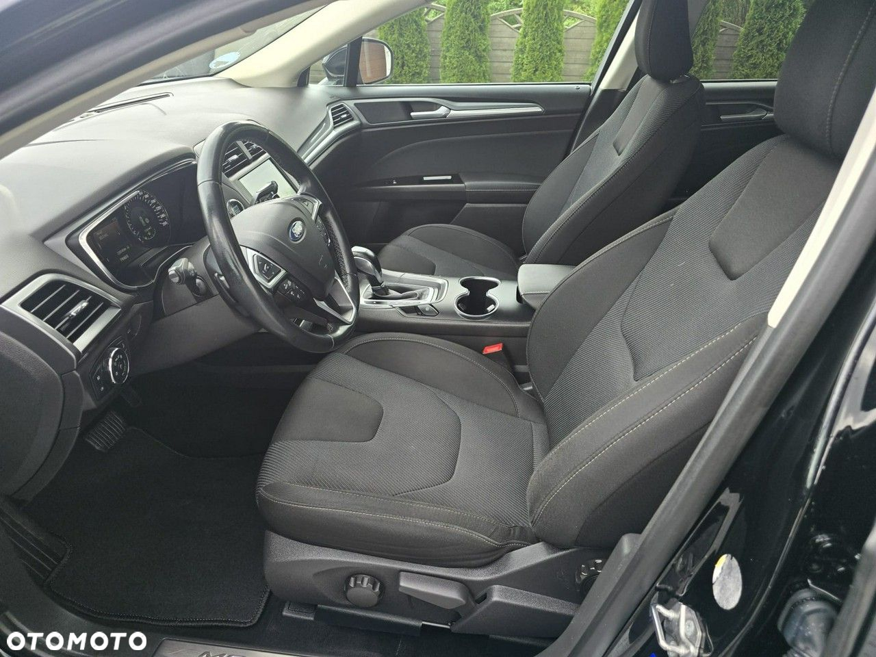 Ford Mondeo - 10