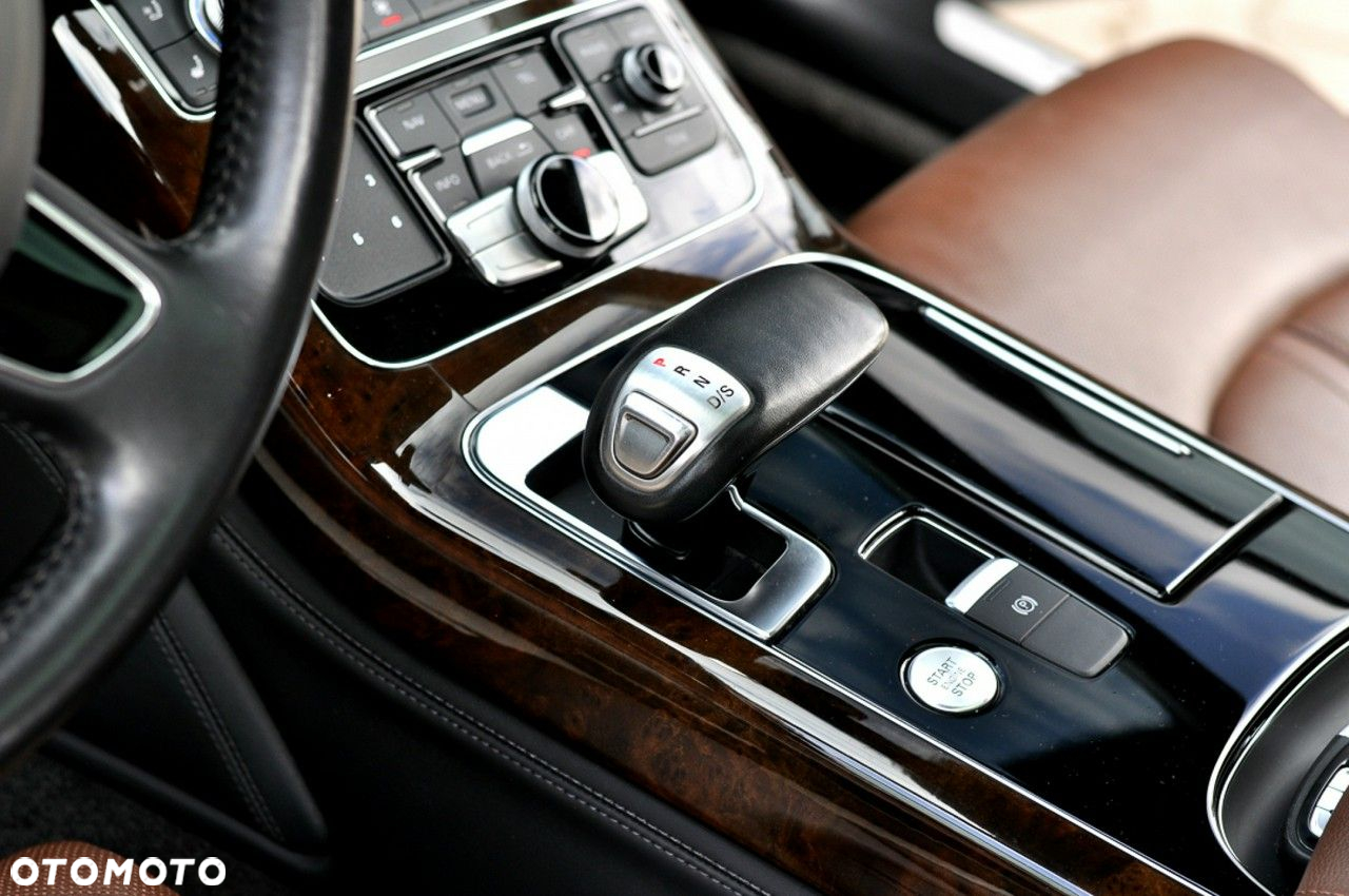 Audi A8 - 22