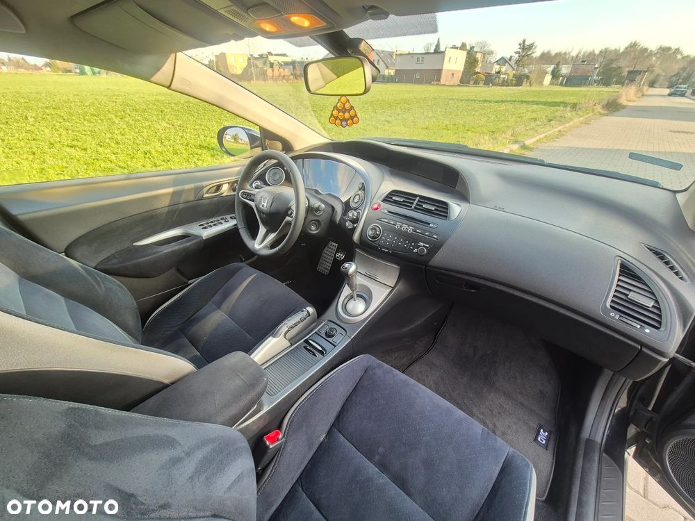 Honda Civic 1.4i-DSi - 17