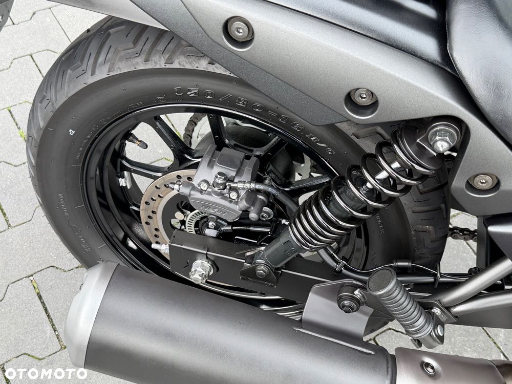 Kawasaki Eliminator 500 - 12