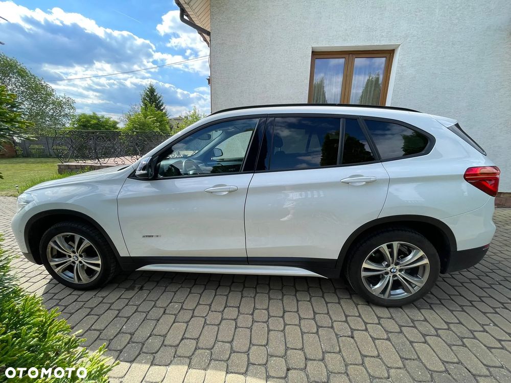 BMW X1 sDrive18i GPF Sport Line - 7