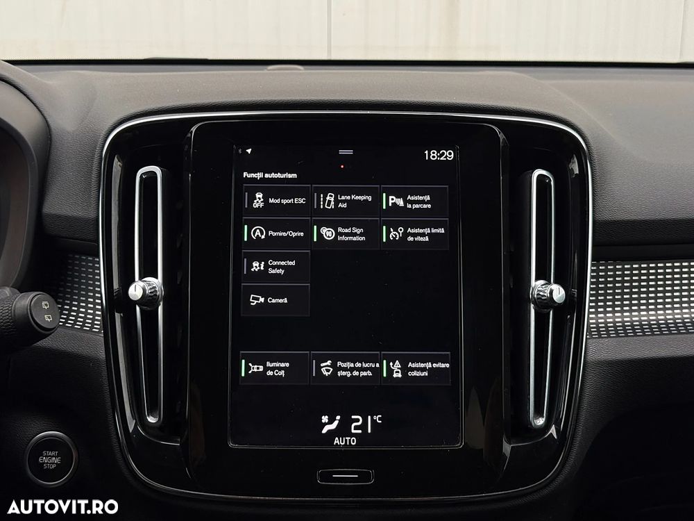 Volvo XC 40 D3 AWD R-Design - 29