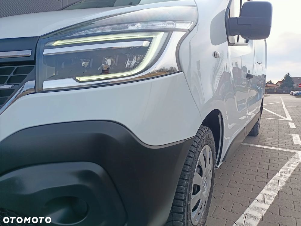 Renault TRAFIC 2.0 DCI LONG 6-OSOBOWO-CIĘŻAROWY - 6