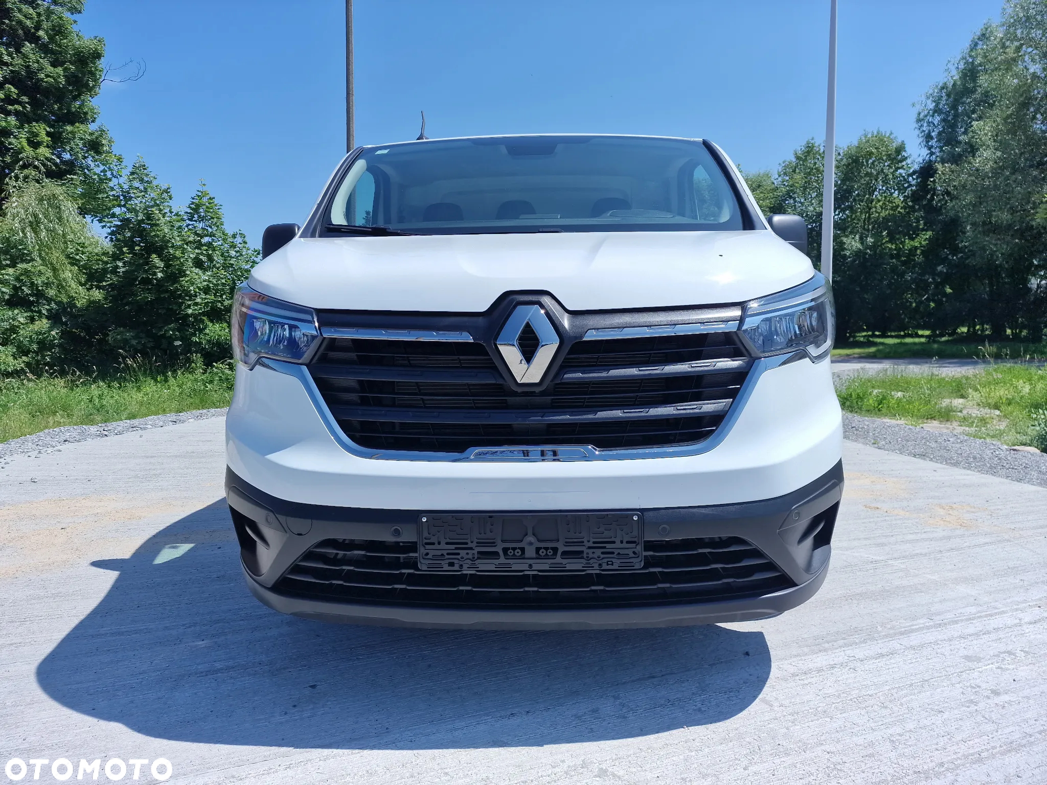 Renault Trafic - 17