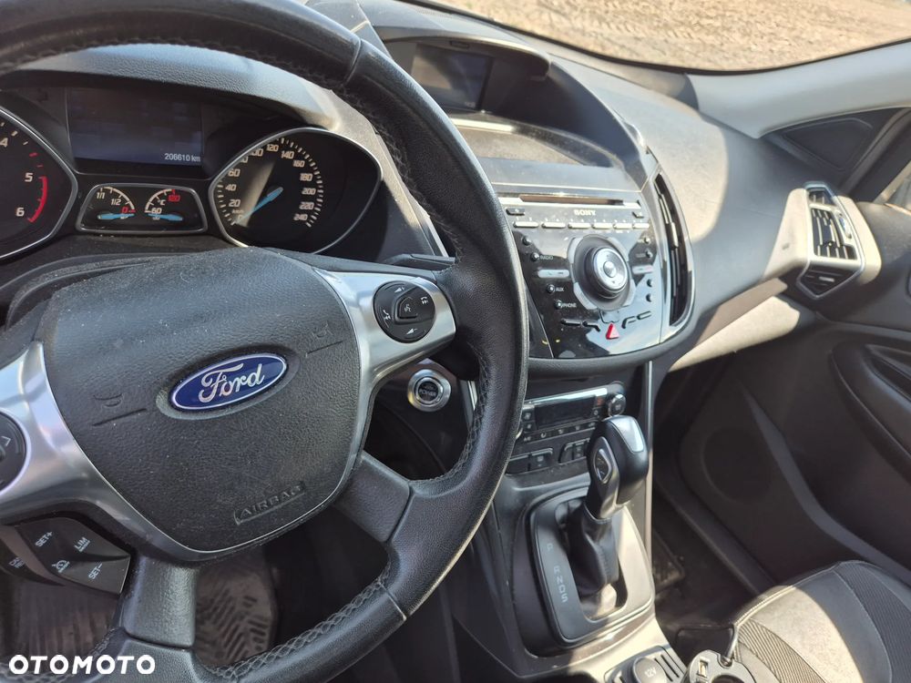 Ford Kuga 2.0 TDCi 4WD Titanium - 6