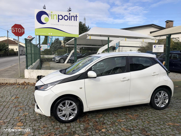 Toyota Aygo 1.0 X-Play Plus