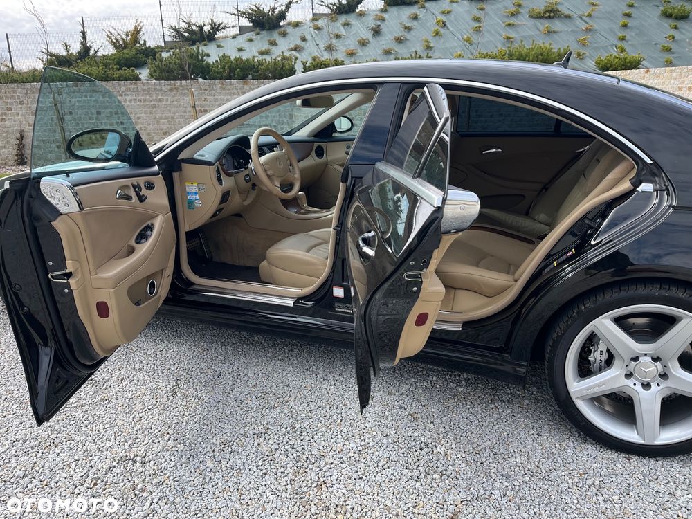 Mercedes-Benz CLS 63 AMG 7G-TRONIC - 12