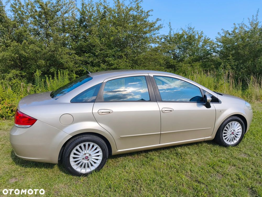 Fiat Linea - 11
