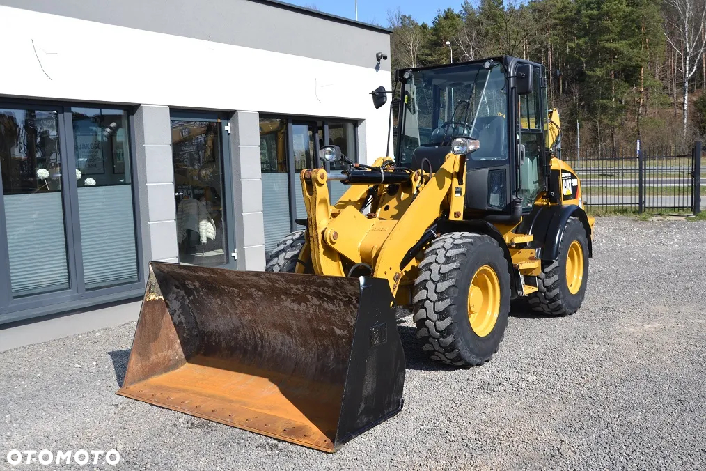 Caterpillar 908 M - 2
