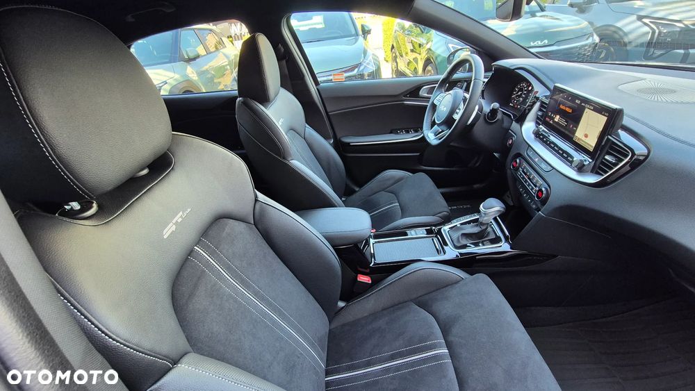Kia XCeed 1.6 T-GDI GT-Line DCT - 23