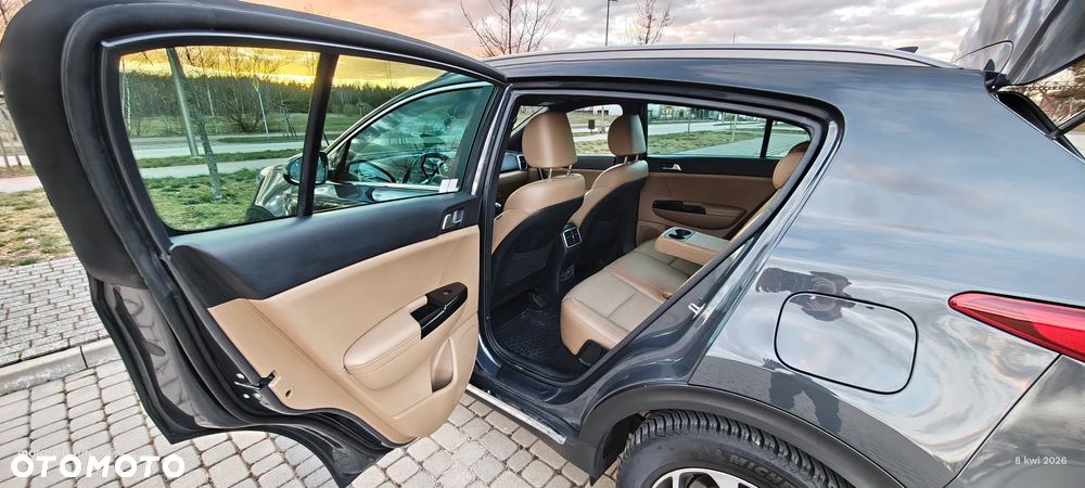 Kia Sportage 1.6 T-GDI L Business Line Plus 2WD - 11