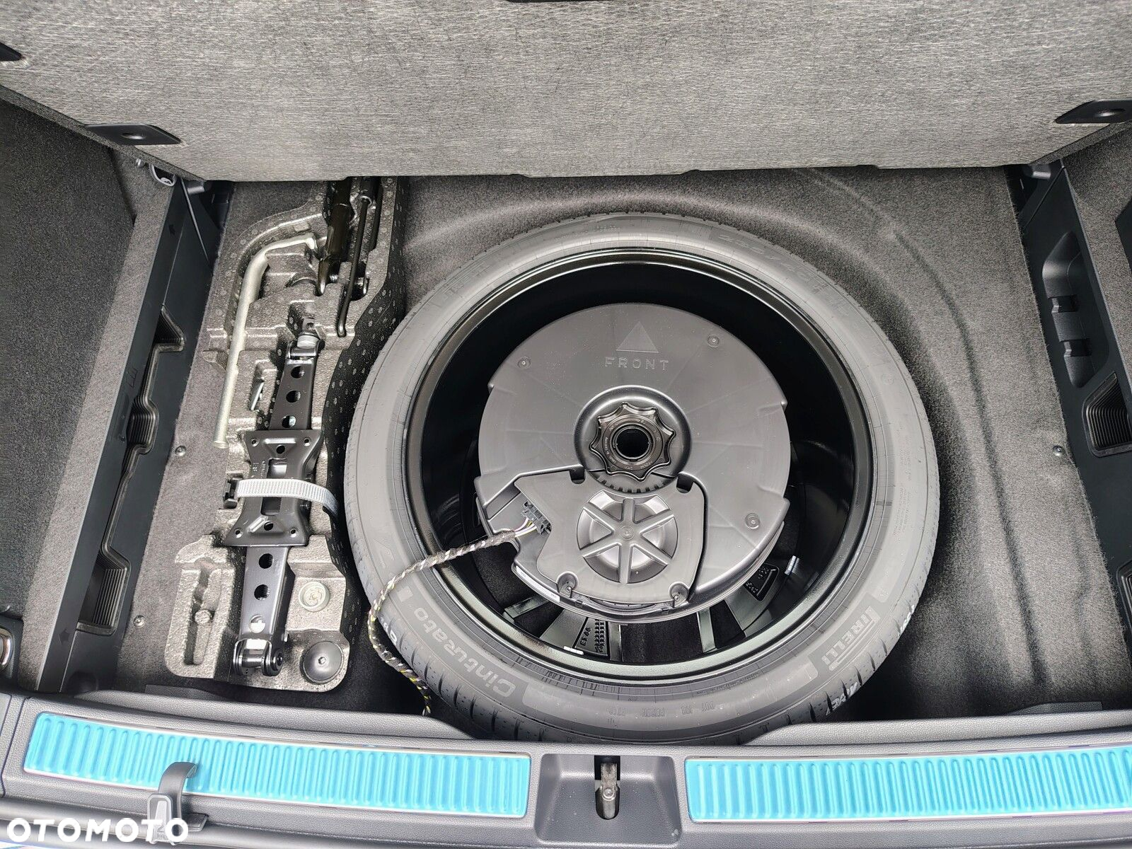 Volkswagen Passat - 9