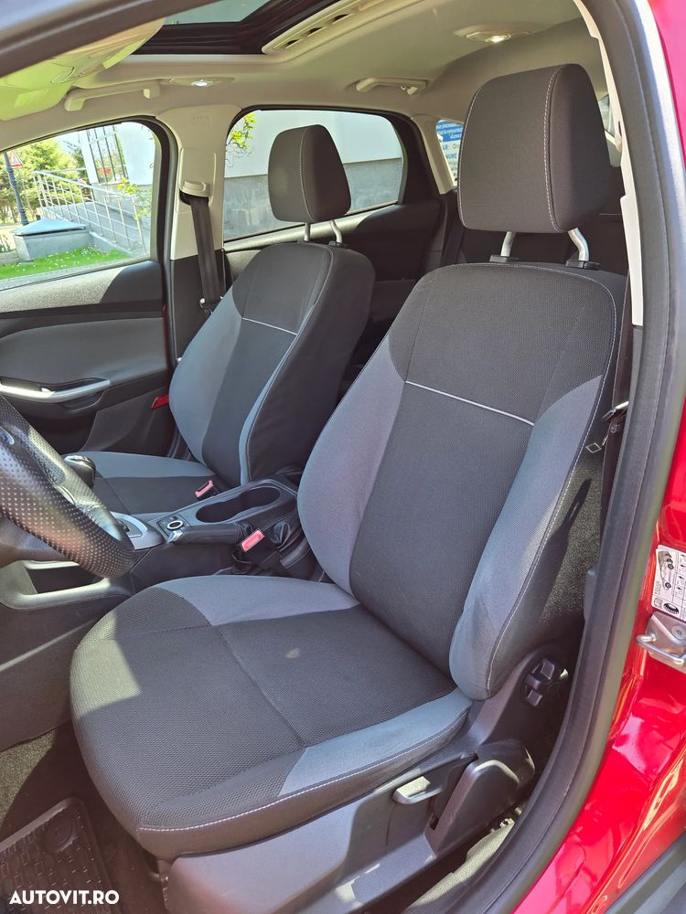 Ford Focus - 10