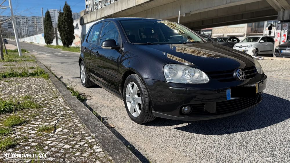 VW Golf 1.9 TDi Confortline DSG 7V - 3