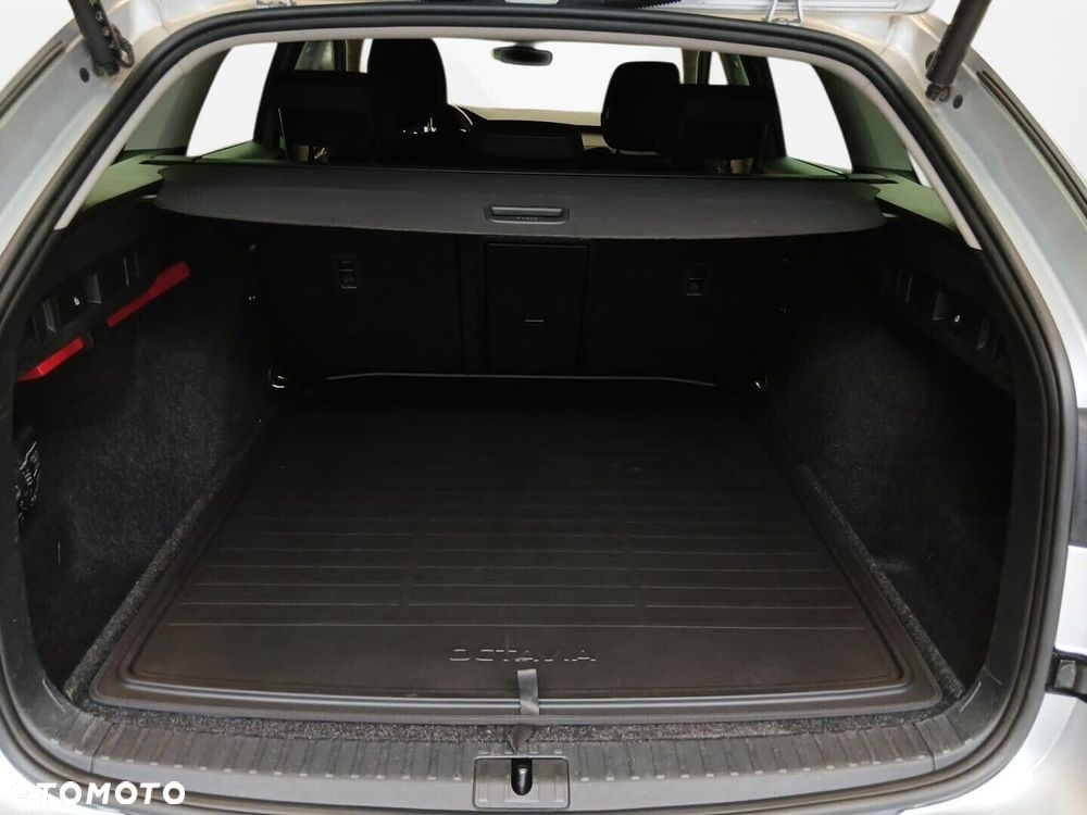 Skoda Octavia 2.0 TDI Business - 18