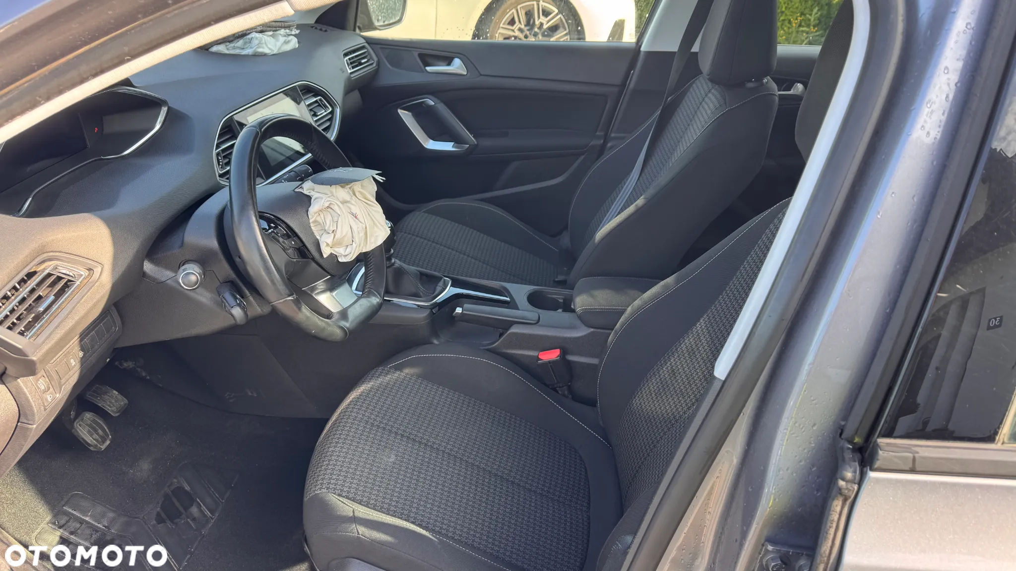Peugeot 308 SW BlueHDi 130 Stop & Start Active - 20