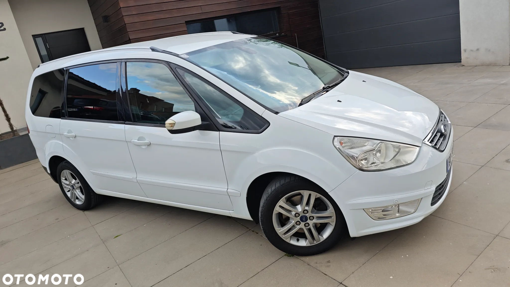 Ford Galaxy 2.0 TDCi Titanium - 27