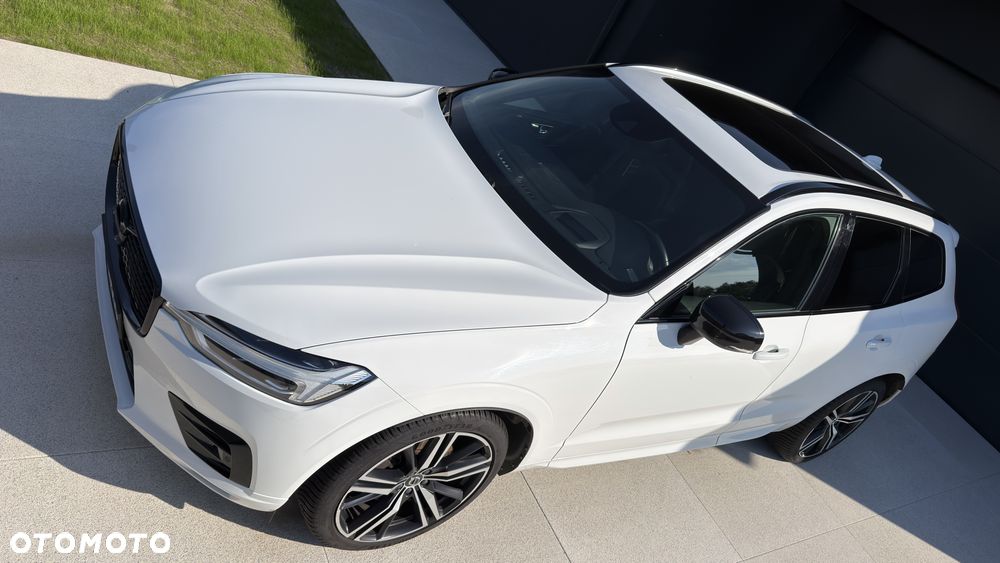 Volvo XC 60 D5 AWD Geartronic RDesign - 12