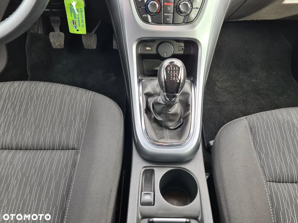 Opel Astra 1.4 Turbo Design Edition - 16