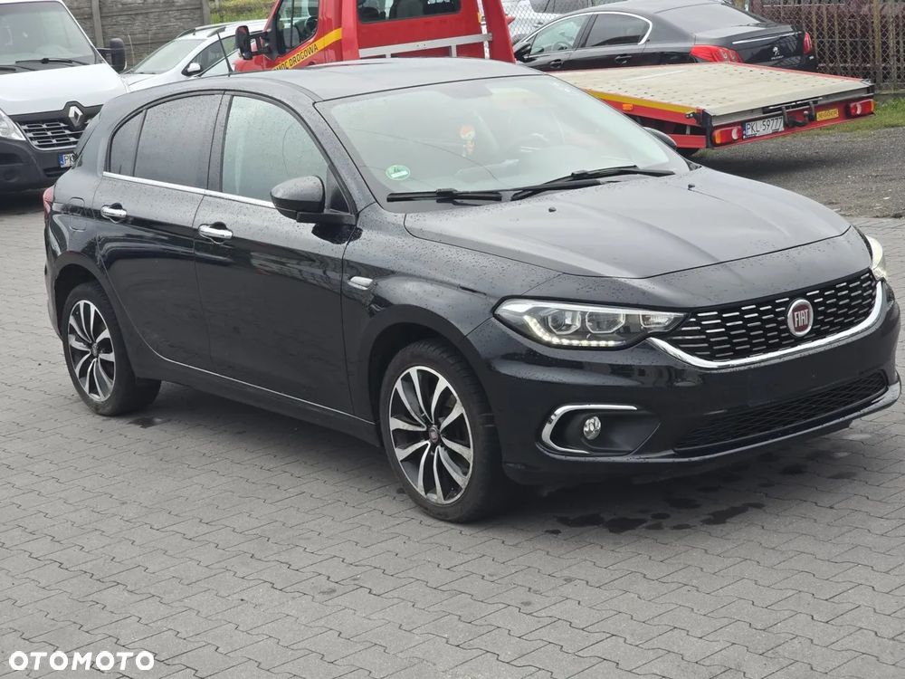 Fiat Tipo 1.4 16v Lounge EU6d - 2