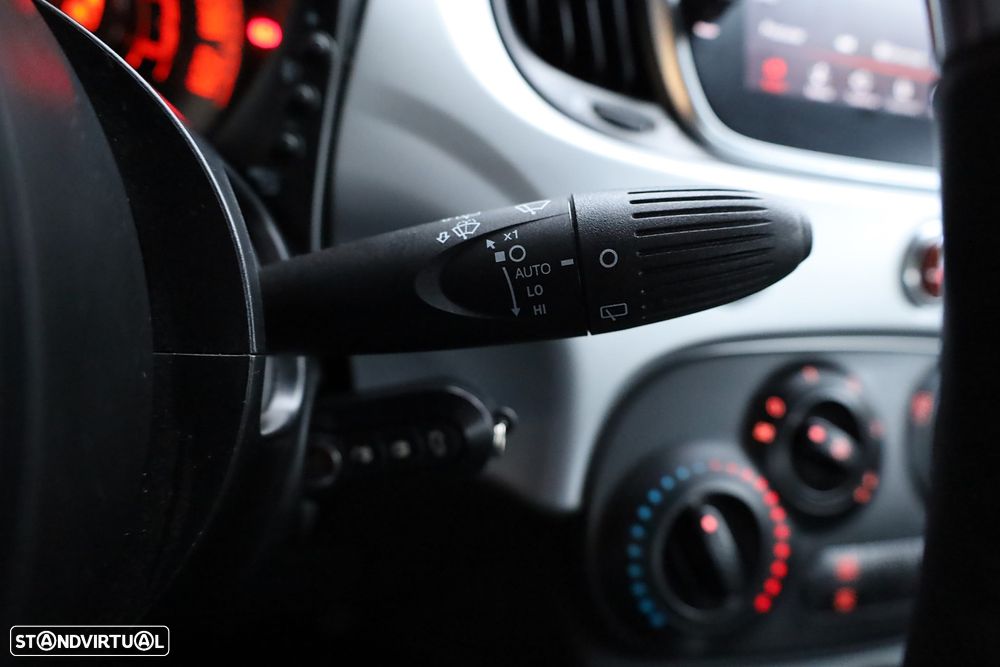 Fiat 500 1.0 Hybrid Connect - 30