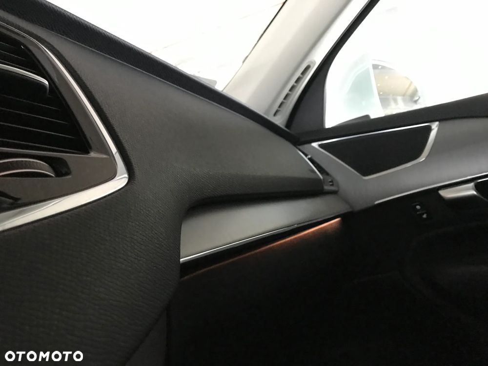 Volvo XC 90 - 40