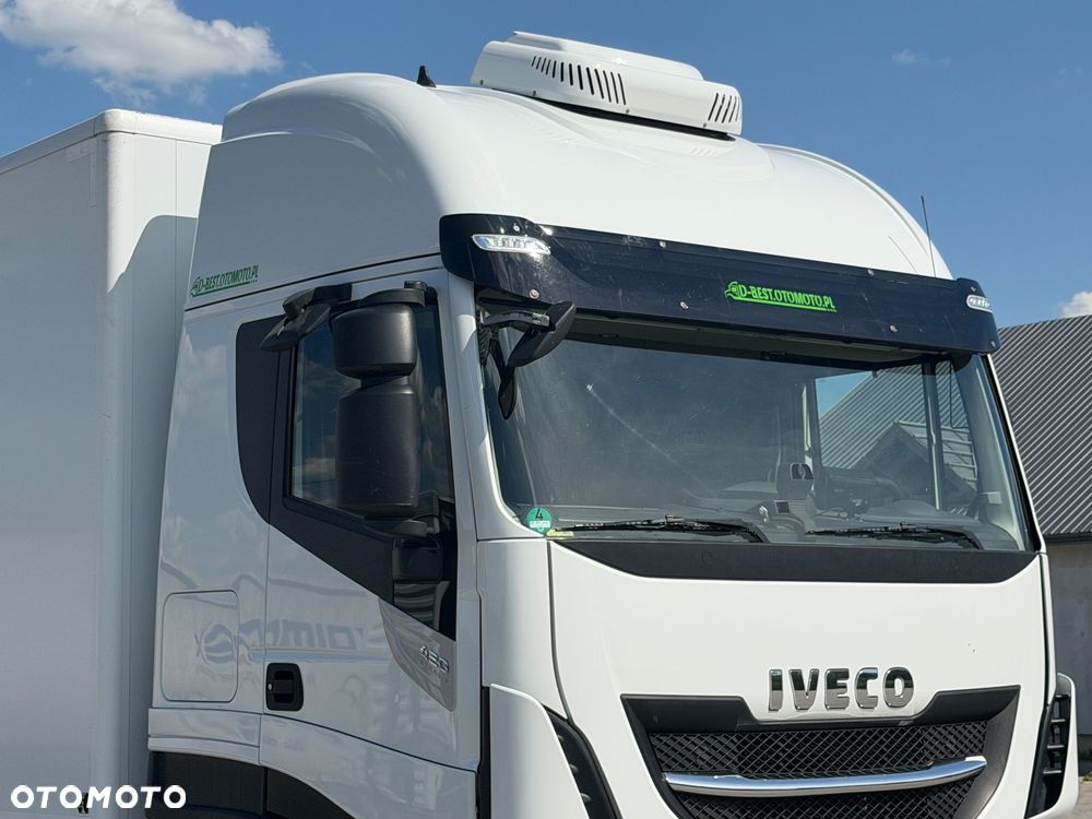 Iveco STRALIS 420 / HI-WAY / KONTENER / WINDA / 23 EUROPALETY / EURO 6 / AUTOMAT / 6x2 / OŚ SKRĘTNA / PODNOSZONA / 2019 ROK / SPROWADZONY - 17