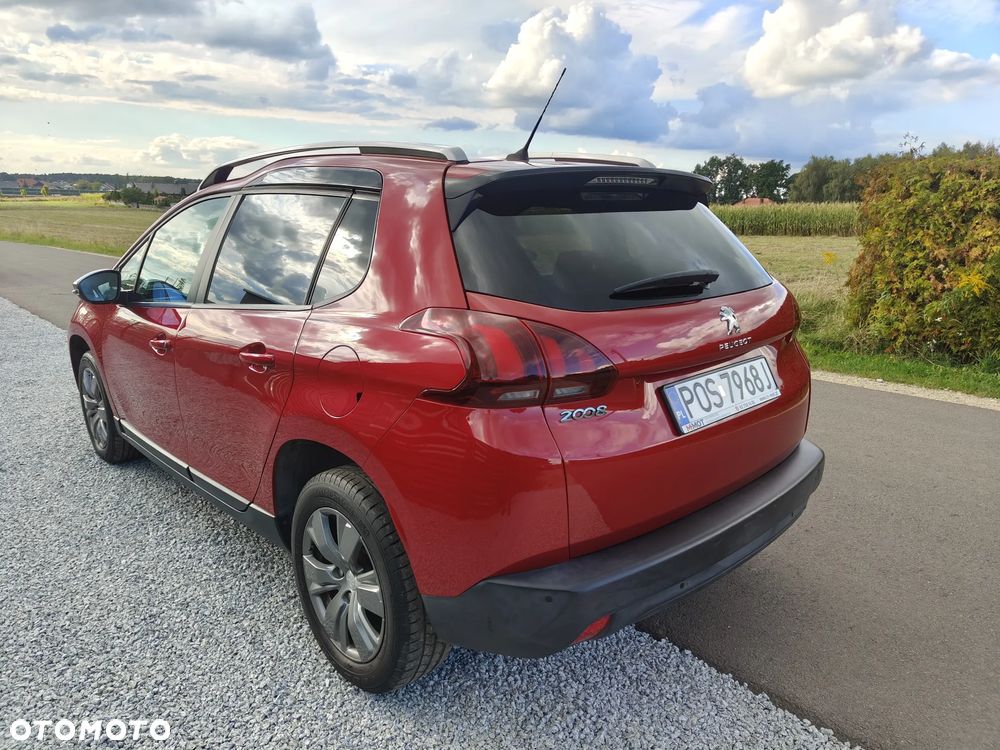 Peugeot 2008 PureTech 110 GPF Stop&Start EAT6 Style - 4