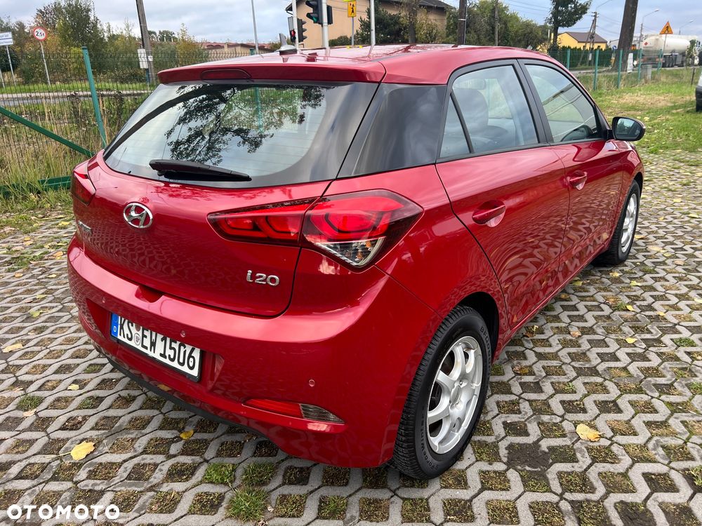 Hyundai i20 1.4 Trend - 9